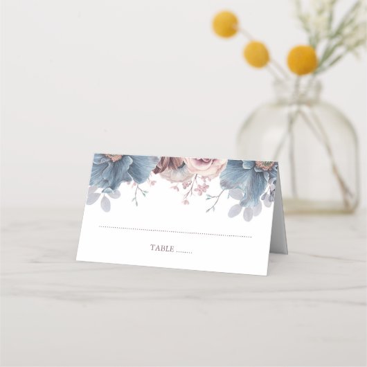 Dusty Blue en Mauve Bloemenbruiloft Plaatskaartje (Voorkant)