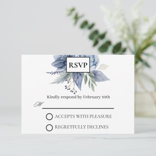 Dusty Blue en Navy Wedding RSVP Kaartje (Staand voorkant)