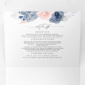 Dusty Blue en Pink Floral Botanical Wedding Drieluik Uitnodiging (Binnenzijde eerst)