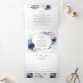 Dusty Blue en Pink Floral Botanical Wedding Drieluik Uitnodiging (Binnen)
