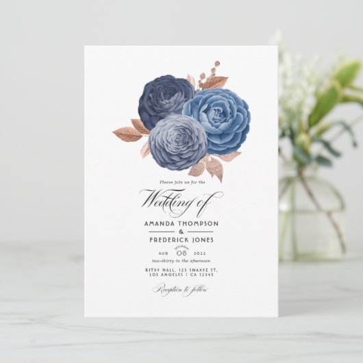 Dusty Blue en Roos Gold Floral Wedding Invitation Kaart (Staand voorkant)