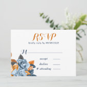 Dusty Blue en Rusty Peony Floral Wedding RSVP Kaar Kaart (Staand voorkant)