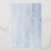 Dusty Blue en White Floral Botanical Wedding Folie Uitnodiging (Achterkant)