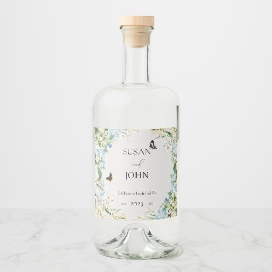 Dusty Blue en White Floral Wedding Likeurfles Etiket (Voorkant)