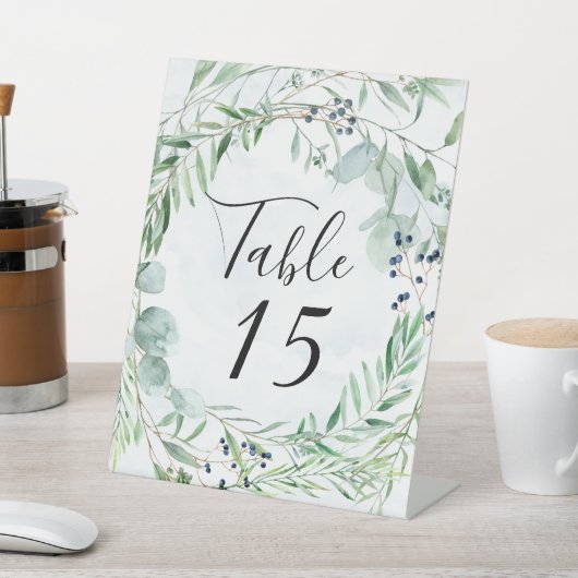 Dusty Blue Eucalyptus Weddenschappen Table Number Reclamebord Met Voetstuk (Insitu)