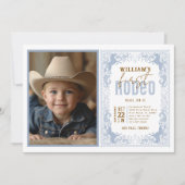 Dusty Blue First Rodeo Fotouitnodiging – Western Kaart (Voorkant)