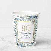 Dusty Blue Floral 80th Birthday Papieren beker (Achterkant)