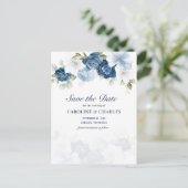 Dusty Blue Floral Bloom Eucalyptus Save the Date Aankondigingskaart (Staand voorkant)