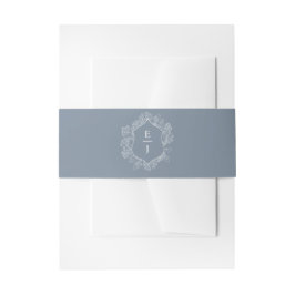 Dusty Blue Floral Crest Monogram Bruiloft Uitnodigingen Wikkel