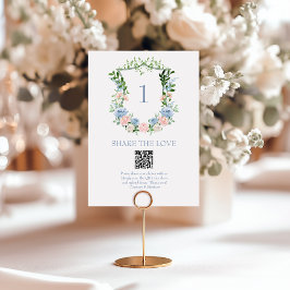 Dusty Blue Floral Crest QR Code Foto delen Kaart