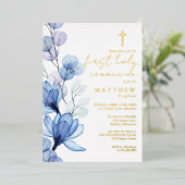 Dusty Blue Floral Eerste Heilige Communie Goud Folie Uitnodiging (Staand Voorkant)
