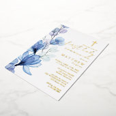 Dusty Blue Floral Eerste Heilige Communie Goud Folie Uitnodiging (Gedraaid)