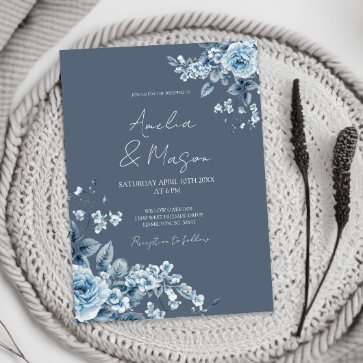 Dusty Blue Floral Elegant Script Wedding  Kaart