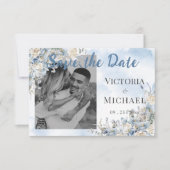 Dusty Blue Floral Foto Waterverf Wedding Save The Date (Voorkant)