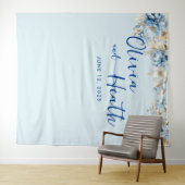 Dusty Blue Floral Gold Wandkleed (In Situ (horizontaal))