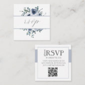 Dusty Blue Floral & Grey QR Code RSVP Card Informatiekaartje (Voorkant / Achterkant)