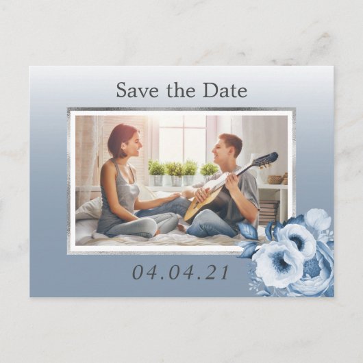 Dusty blue floral photobruiloft Save the Date Aankondigingskaart (Voorkant)