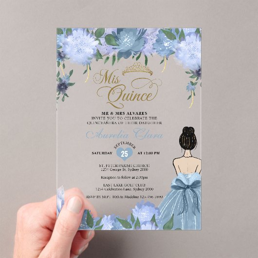 Dusty Blue Floral Prinses Mis Quince Quinceañera Acryl Uitnodigingen (Insitu (Draagbaar))