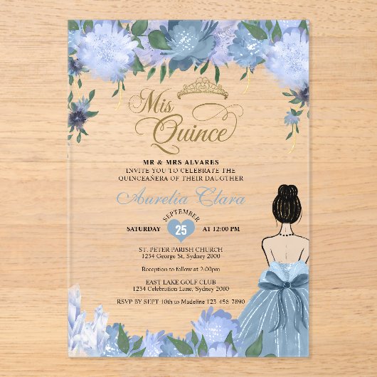Dusty Blue Floral Prinses Mis Quince Quinceañera Acryl Uitnodigingen (Voorkant)