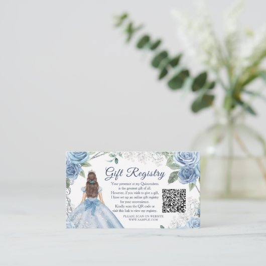 Dusty Blue Floral Quinceañera QR Gift Registry Informatiekaartje (Staand voorkant)