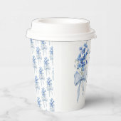 Dusty Blue Floral Ribbon Bow Vrijgezellenfeest Par Papieren Bekers (Rechts)