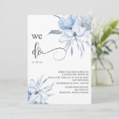 *~* Dusty Blue Floral RSVP - QR Roos AR15 WEDDING Kaart (Staand voorkant)
