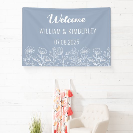 Dusty Blue Floral Rustic Simple Modern Wedding Spandoek (Insitu)