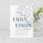 Dusty Blue Floral Save the Date (Staand voorkant)