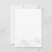 Dusty Blue Floral Script Botanische bruiloft Save The Date (Achterkant)