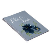 Dusty Blue Floral Waterverf Moderne Script Foto Notitieboek (Rechterzijde)