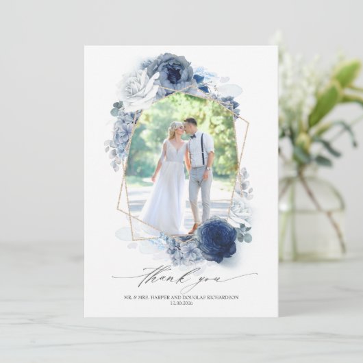Dusty Blue Floral Wedding Dank u Foto Bedankkaart (Staand voorkant)