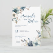 Dusty Blue Floral Wedding Invitation Kaart (Staand voorkant)