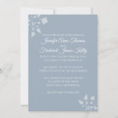 Dusty Blue Floral Wedding Invitation Kaart (Voorkant)