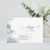 Dusty Blue Floral Wedding RSVP Kaartje (Staand voorkant)