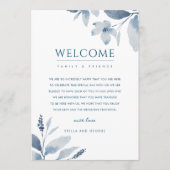 Dusty Blue Floral Wedding Welcome & Itinerary Kaar Kaart (Voorkant)