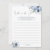 Dusty Blue Floral Wie ben ik Vrijgezellenfeest spe Kaart (Voorkant)