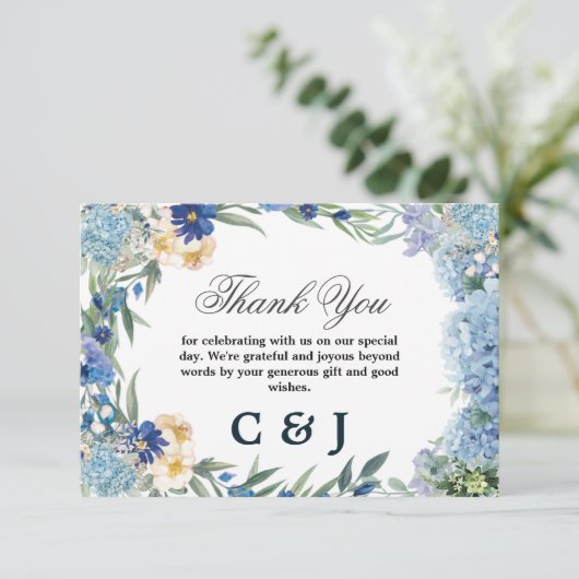 Dusty Blue Floral Wreath Greenery Wedding Bedankkaart (Staand voorkant)