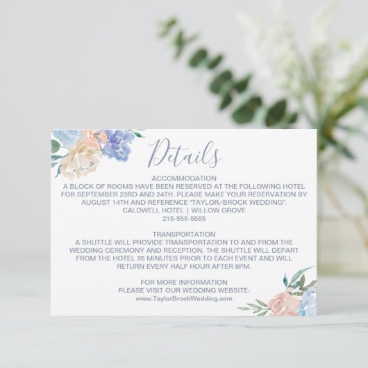 Dusty Blue Florals Wedding Details Kaart (Staand voorkant)