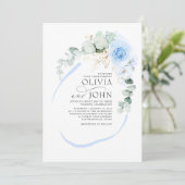 Dusty Blue Flowers Elegant Modern Romantic Wedding Kaart (Staand voorkant)