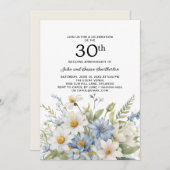 Dusty Blue Flowers White Daisies 30e Jubileum Kaart (Voorkant / Achterkant)