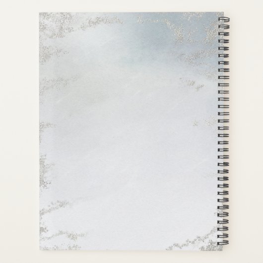 Dusty Blue Frosted Silver Save the Date Wedding Planner (Achterkant)