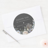 Dusty Blue Garden Floral Weddenschap Bedankt Ronde Sticker (Envelop)