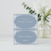 Dusty Blue  Gedrukte Naam Trouwplaats Kaart (Staand voorkant)