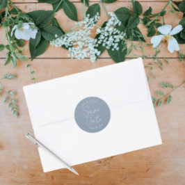 Dusty Blue gestileerde bruiloft Save the Date Ronde Sticker