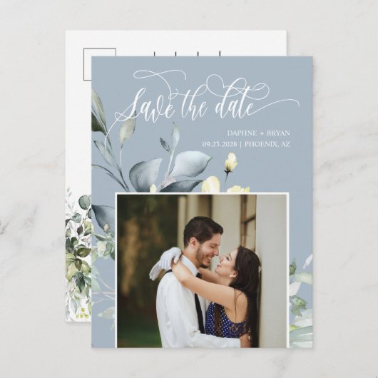 Dusty Blue Green Leaves QR Code Bewaar de datum Aankondigingskaart (Voorkant / Achterkant)