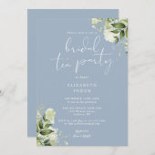Dusty Blue Greenery Monogram Bruids Tea Party Kaart (Voorkant / Achterkant)