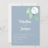 Dusty Blue Greenery Monogram Wedding Kaart (Voorkant)