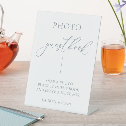 Dusty Blue Grey Minimalistisch fotogastenboek Reclamebord Met Voetstuk (Insitu)