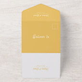 Dusty Blue Groovy Daisy 70's Bright Yellow Wedding All In One Uitnodiging (Buitenkant)