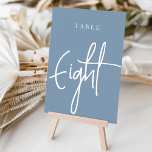 Dusty Blue Hand Scripted Table ACHGHT Kaart<br><div class="desc">Eenvoudige en chic table number kaarten in Dusty Blue en white maken een elegante verklaring bij uw bruiloft of gebeurtenis. Het ontwerp kenmerkt "lijst [aantal]"in een eyecatching mengeling van klassieke serif en handgeschreven manuscript het schrijven. Het ontwerp herhaalt zich aan beide zijden. Afzonderlijk genummerde kaarten worden apart verkocht; beveel elk...</div>